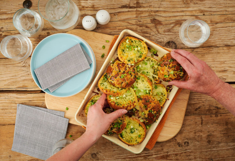 Garlic Burger Buns Bread